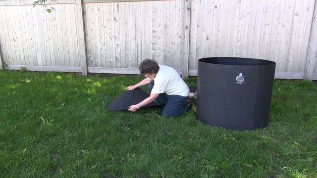 THE GREEN TEAM How to Assemble the New Age Composter смотреть онлайн