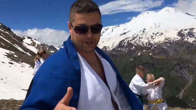 Приходи заниматься в Школу дзюдо Kibuvits! смотреть онлайн