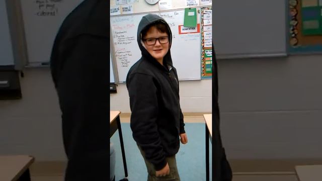 SEAN SNOO смотреть онлайн