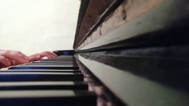 Hercai-Kalp acisi(fon muzik piano) смотреть онлайн