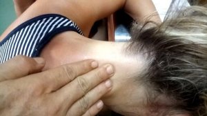 Мастер-класс ежедневного массажа шеи от доктора Ли. Плохой кровоток в сосудах шеи. Мигрени.