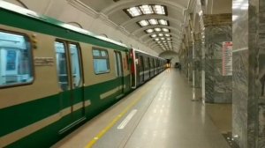 Перегонка 81-722 "Юбилейный" На станции "Кировский завод" Санкт-Петербургский Метрополитен.