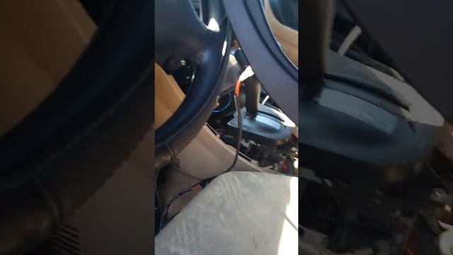 97 Mitsubishi Eclipse Spyder Cigarette Lighter Install(2) смотреть онлайн