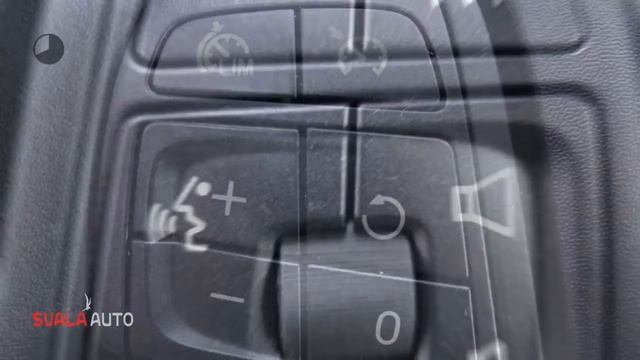 Volvo V40 2.0 T2 122PK Nordic - Navigatie - Park Assist - Bluetooth смотреть онлайн