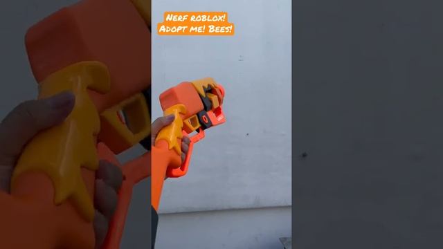 Firing NERF ROBLOX Adopt Me Bees in one hand! | JRR Entertainment #shorts смотреть онлайн