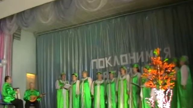 Песня"Стоит над рекою березка" смотреть онлайн