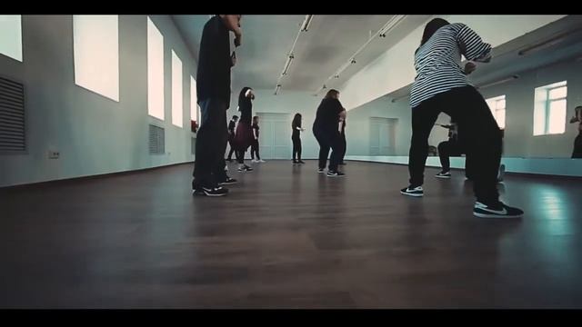 MILLENIUM DANCE STUDIO смотреть онлайн