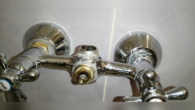 Ремонт смесителя,переключатель кран-душ с пластмасской смотреть онлайн