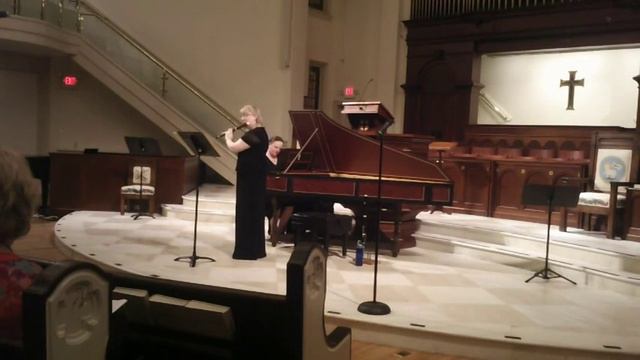 J.S. Bach: Sonata in b minor, BWV 1030 for flute and obbligato harpsichord смотреть онлайн