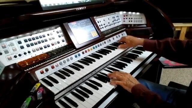 So Nice, Summer Samba on the Lowrey Marquee смотреть онлайн