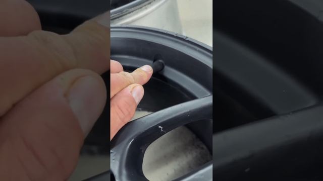 Чем отличаются оригинальные диски Nissan GTR33 от реплики.