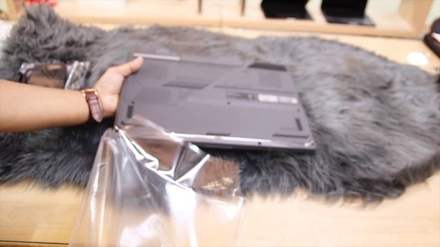 ASUS ROG Strix G513 Unboxing смотреть онлайн