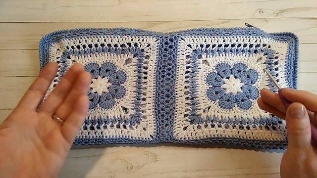 Двухсторонняя наволочка на диванную подушку крючком . Готовая работа . смотреть онлайн