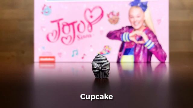 MONOPOLY: JoJo Siwa | The Op Board Game Showcase смотреть онлайн