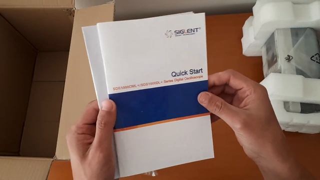 SIGLENT Oscilloscope SDS 1102CML+ Unboxing смотреть онлайн
