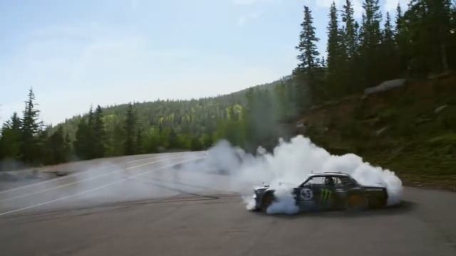 KEN BLOCK ON THE HOONICORN | DRIFT #2 смотреть онлайн
