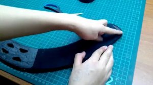 Как обмотать клюшку для хоккея с мячом.