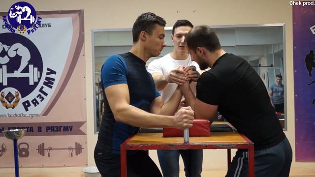 Армрестлинг РязГМУ 2019 (90 кг левая рука) смотреть онлайн
