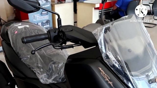 NEW N-MAX 155 New Look, Slimmer | SCOOTER Mania #yamaha #viral #scooter #buying |@faizauto7912 смотреть онлайн