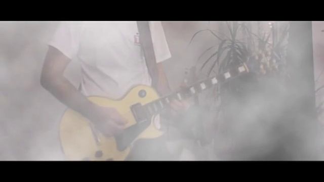 U2 Sounds With Korg SDD 2000 Delay