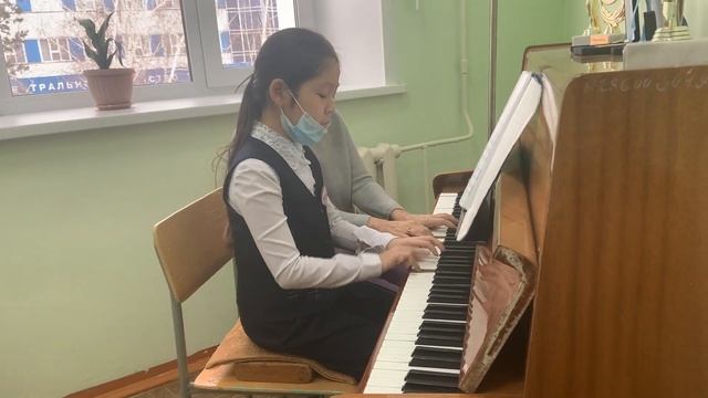 Меңдібай Жанмейірім . Ансамбль. Элвис Пресли . Люби меня нежно. смотреть онлайн