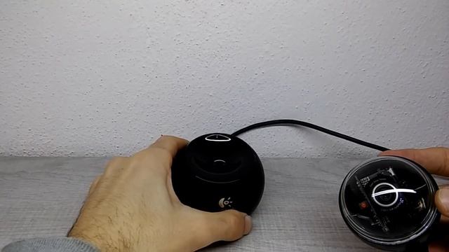 Logitech QuickCam Orbit AF USB Webcam 2.0 MP Effective Pixels USB 2.0 - Small Review смотреть онлайн