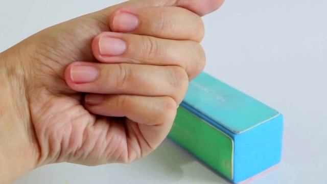Как сделать маникюр в домашних условиях смотреть онлайн