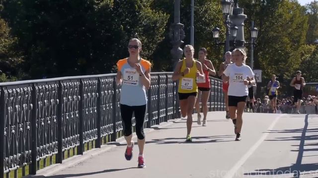 Stockholm Tjejmilen 2013 смотреть онлайн