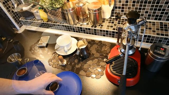 Timemore coffee grinder practical demo with la Pavoni смотреть онлайн