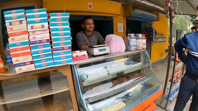 Uttrakhand ki mashhur Sweet shop barakot Pithoragarh | Singori & Bal Mithaai | Uttrakhand смотреть онлайн