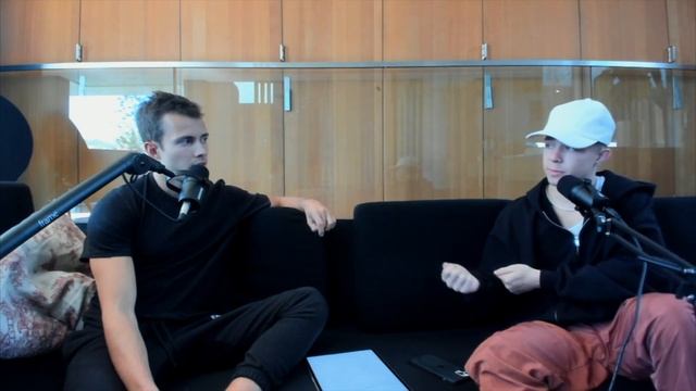 Why Spotify Will Be Obsolete With WEB-3 смотреть онлайн