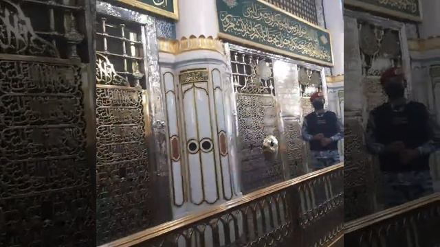 Мухамадхаджи (Киров)возле Равзы Пророка (ﷺ) смотреть онлайн