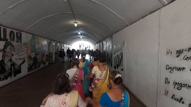 Вечерняя харинама в Екатеринбурге 24.06.2022. Эпизод 4. Evening Harinama in Yekaterinburg Episode 4 смотреть онлайн