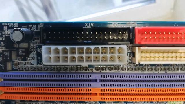 #золотоизматеринскихплат Золото в материнских платах, где же его ещё можно найти там ? смотреть онлайн