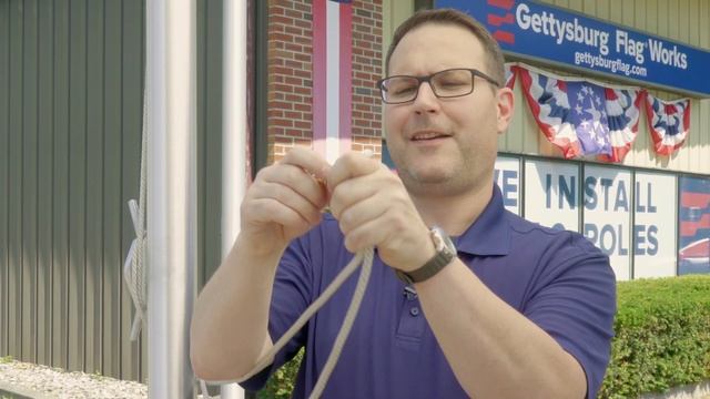 How to Add A Clip to a Flagpole Rope смотреть онлайн