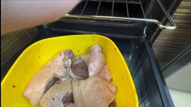 Готовим вяленую утиную грудинку дома к пиву и на бутерброды смотреть онлайн