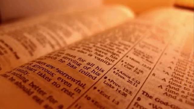 The Holy Bible - Acts Chapter 18 (KJV) смотреть онлайн