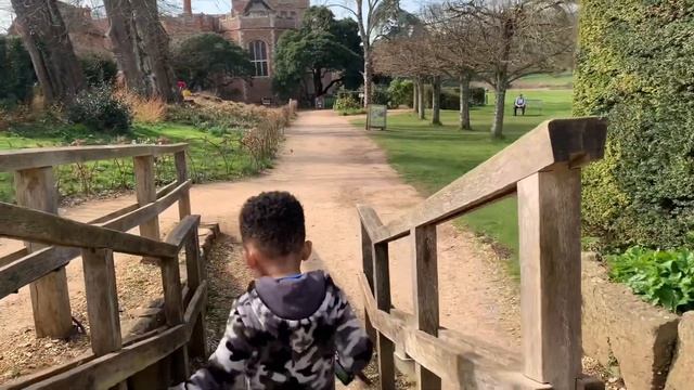 Visiting THE VYNE National Trust смотреть онлайн