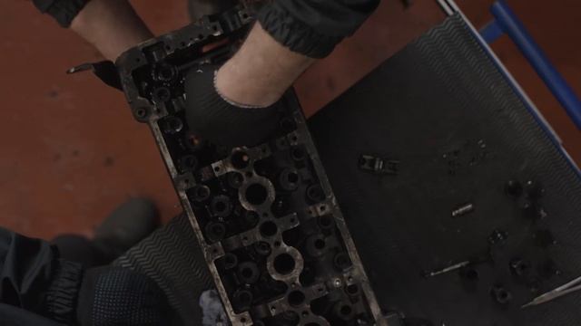 Cервис Land Rover. Cервисный центр Land Rover WEST