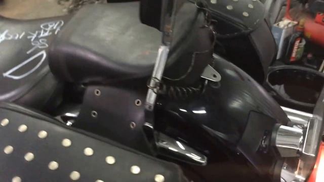 SUZUKI INTRUDER 400 CLASSIC смотреть онлайн