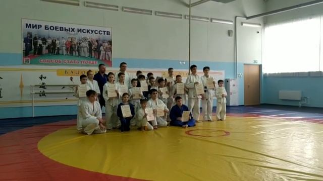 Семейное образование, дзюдо, муз.школа в многодетной семье живущей в деревне. смотреть онлайн