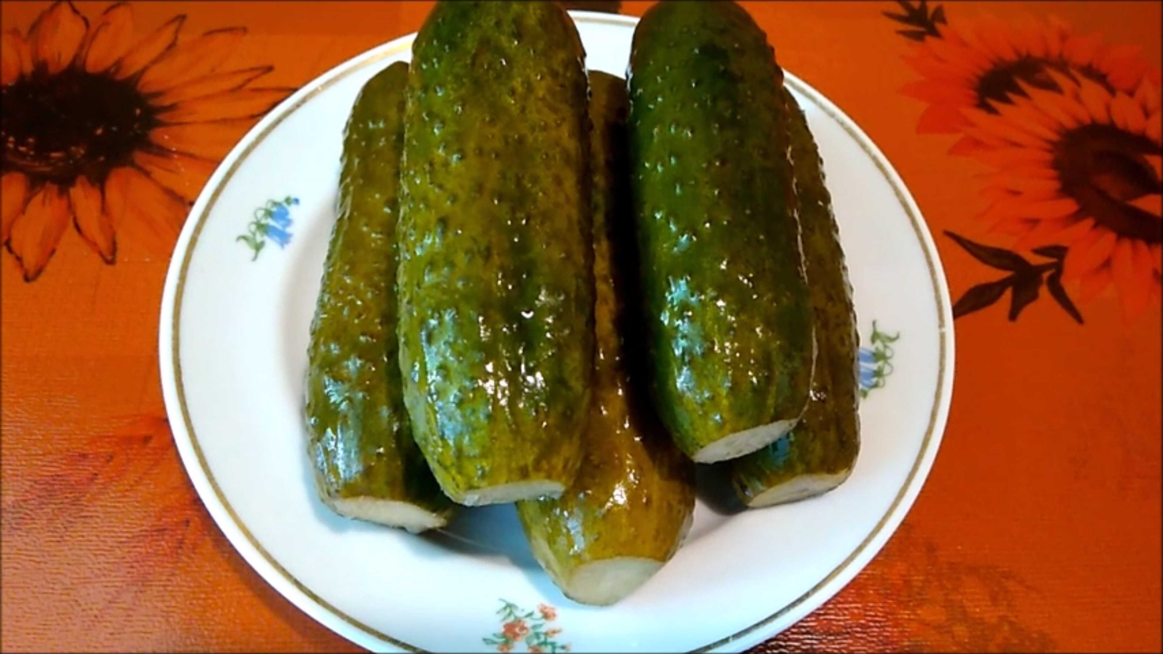 Малосольные огурцы без стерилизации.mp4 смотреть онлайн