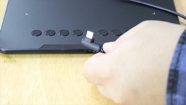 XP-PEN DECO 01 V2 Unboxing and Quick Review смотреть онлайн