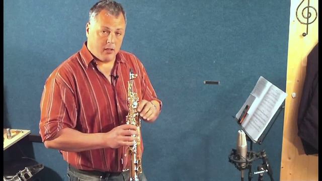 JP146 sopranino saxophone demonstration by Pete Long - John Packer Ltd смотреть онлайн