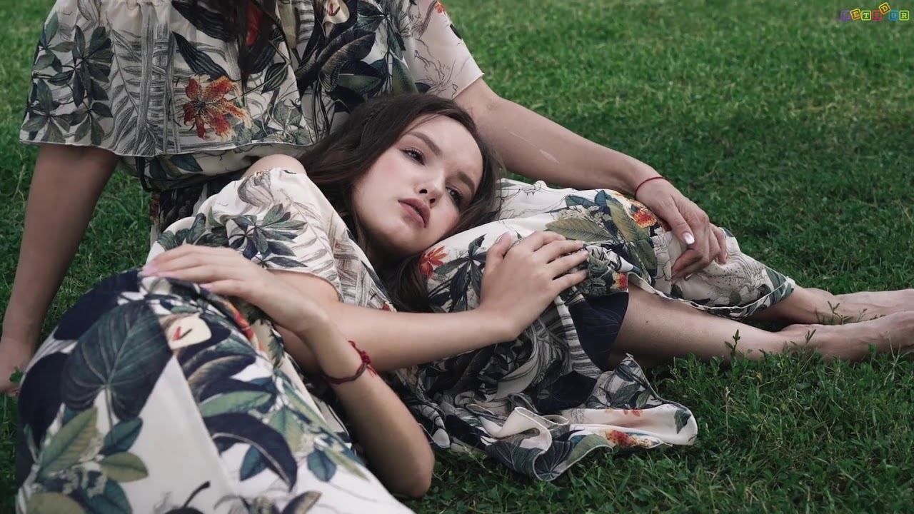 Фотосессия Арины Даниловой и ее мамы для 