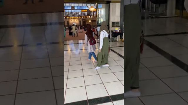 Большая мечеть в Куала-Лумпур. Часть 4 смотреть онлайн