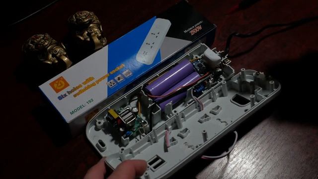 Аварійне освітлення своїми руками з мережового розгалуджувача. смотреть онлайн