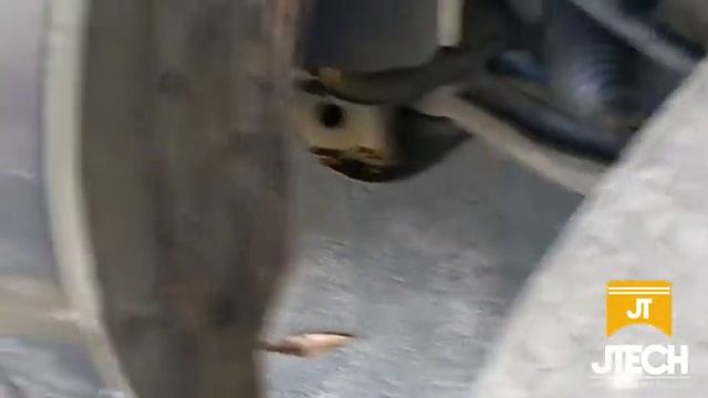 Reparo na suspensão do Renault Master 2.3 L1H1 смотреть онлайн