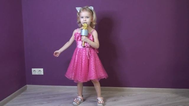 HAPPY KARINA - Кошка беспородная смотреть онлайн