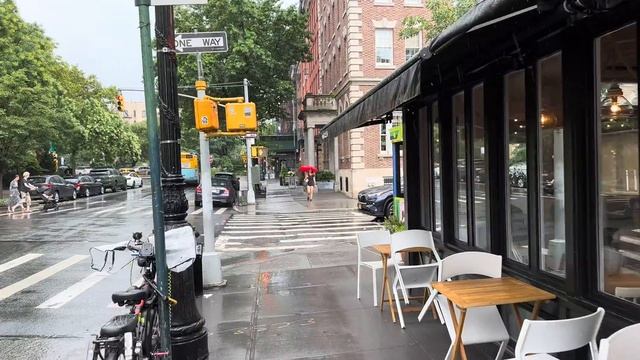 NYC Rainy Walk 4k ASMR Walking In Heavy Rain смотреть онлайн